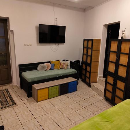Apartament Corana Oradea Luaran gambar